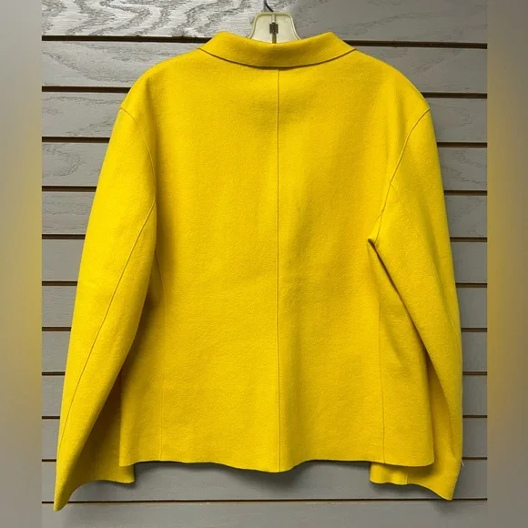 Carlisle Vibrant Yellow Blazer - Picture 5 of 5